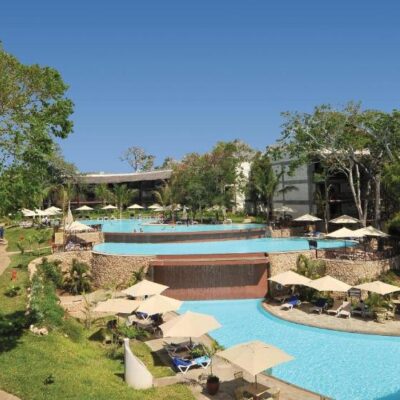 Baobab Beach Resort kenya (28)